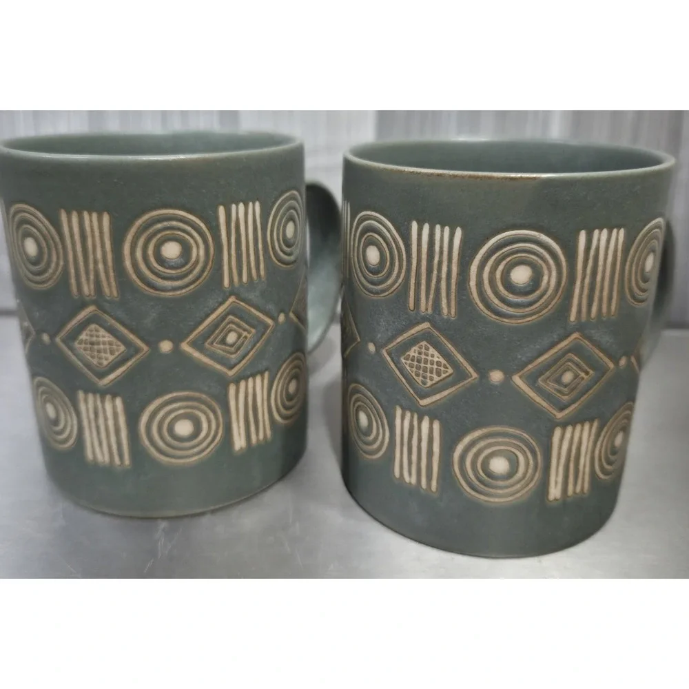 Pottery‎ Barn Set Of 3 Vintage Aztec Graffito Bongo Green Mugs